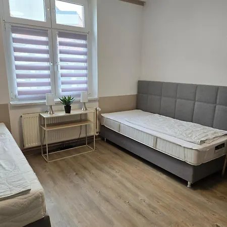 Апартаменты 5 Personen, Naehe Bahnhof